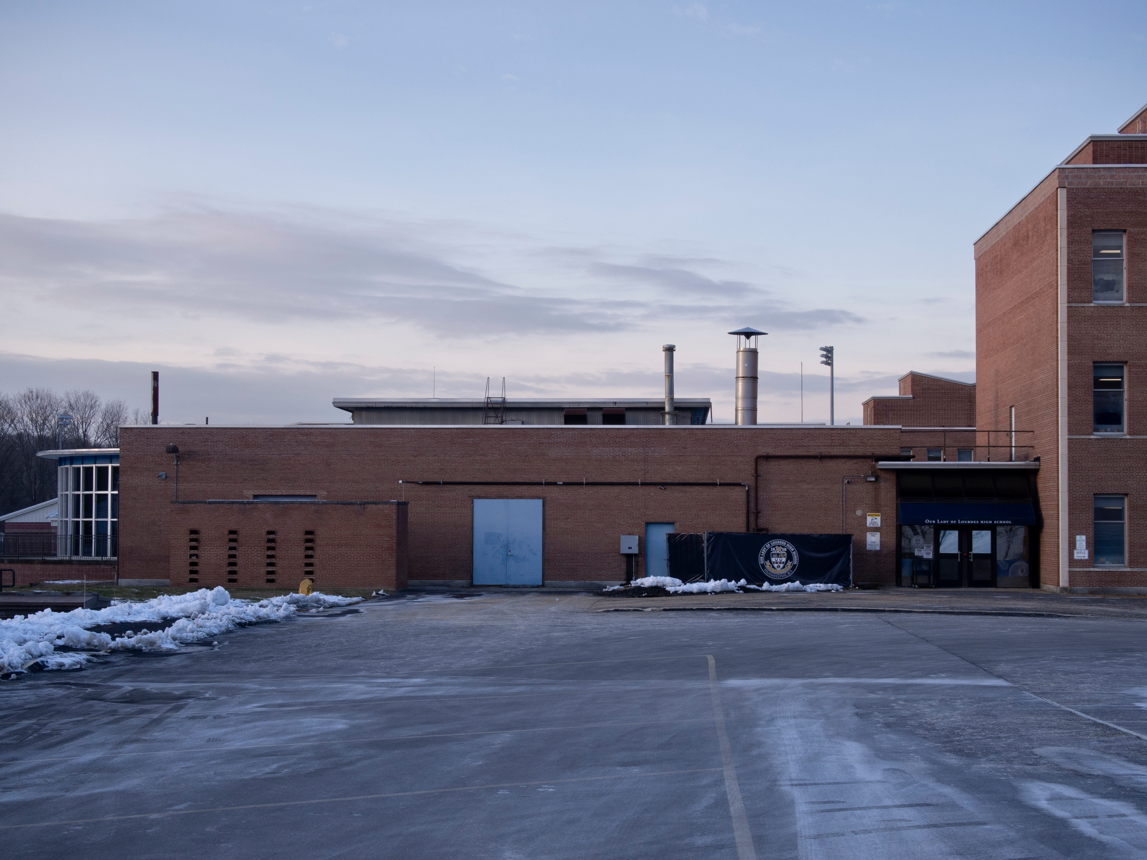 valleyvalley school 1